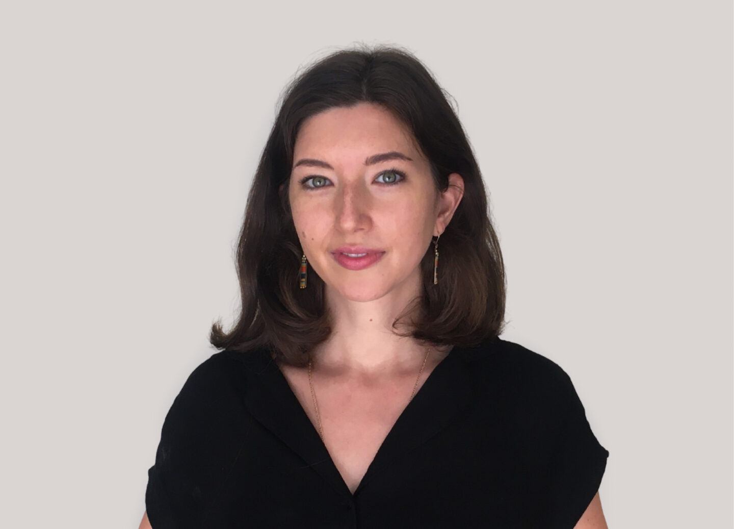 Headshot of Yinova practitioner Carly Sorensen