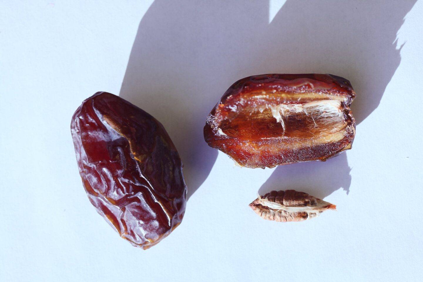 Dates; a healthy snack to prepare for labor and delivery with pregnancy.
